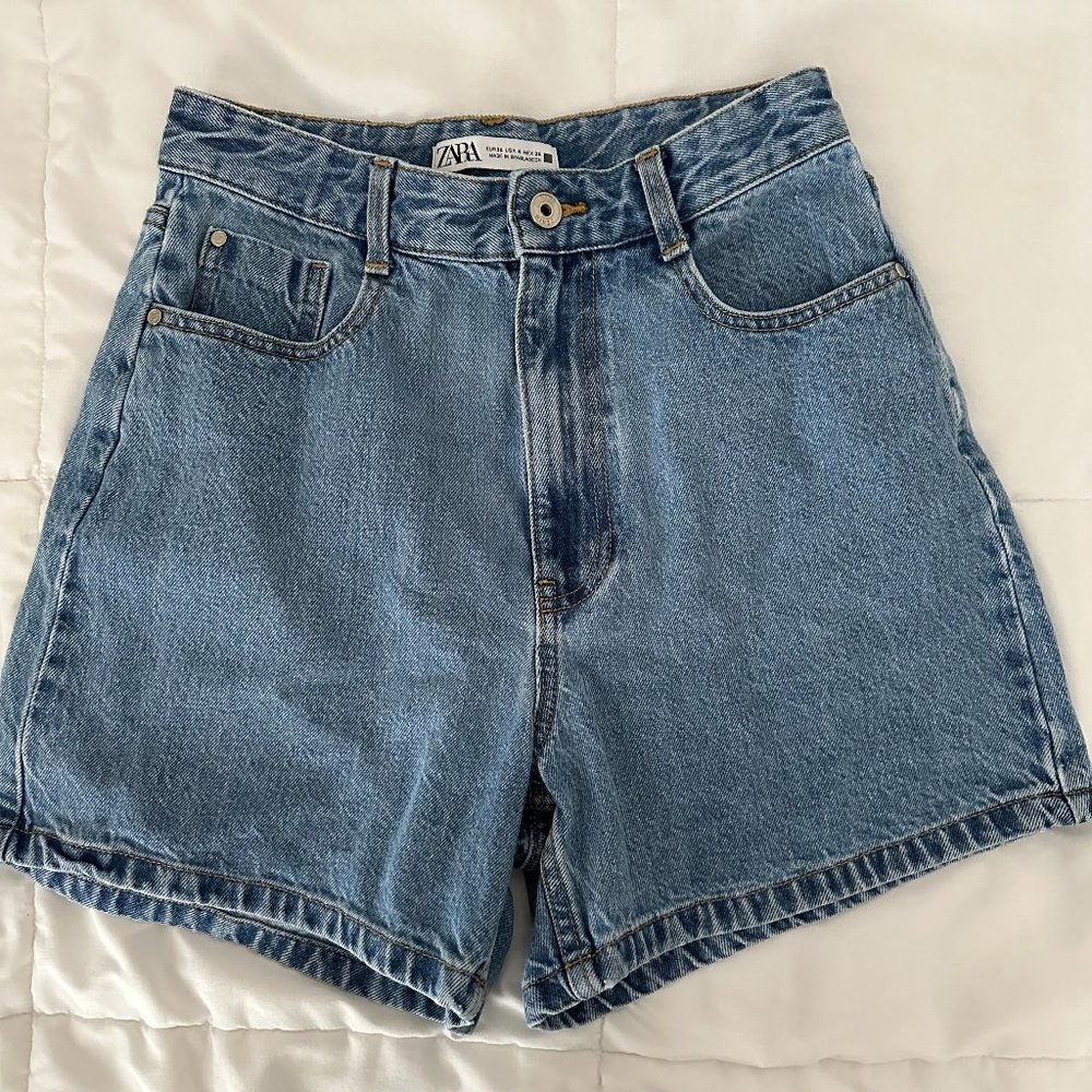 Zara High-Rise Blue Denim Mom Shorts